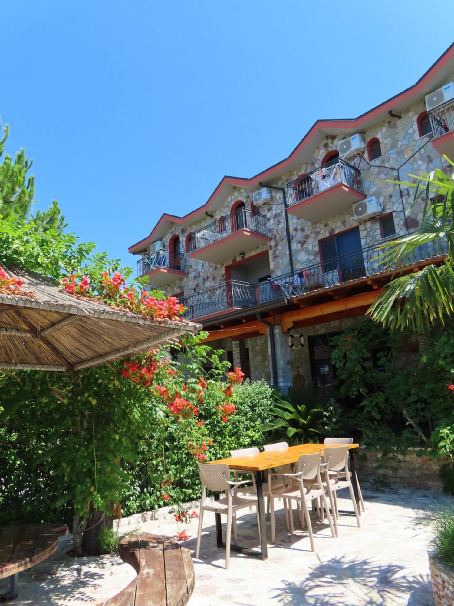 Hotel Firenze Tale ภายนอก รูปภาพ